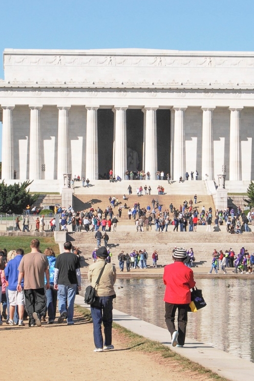 Washington DC: River Cruise & DC City Tour + Entry Ticket - First stop: National Archives meeting point and a fast start