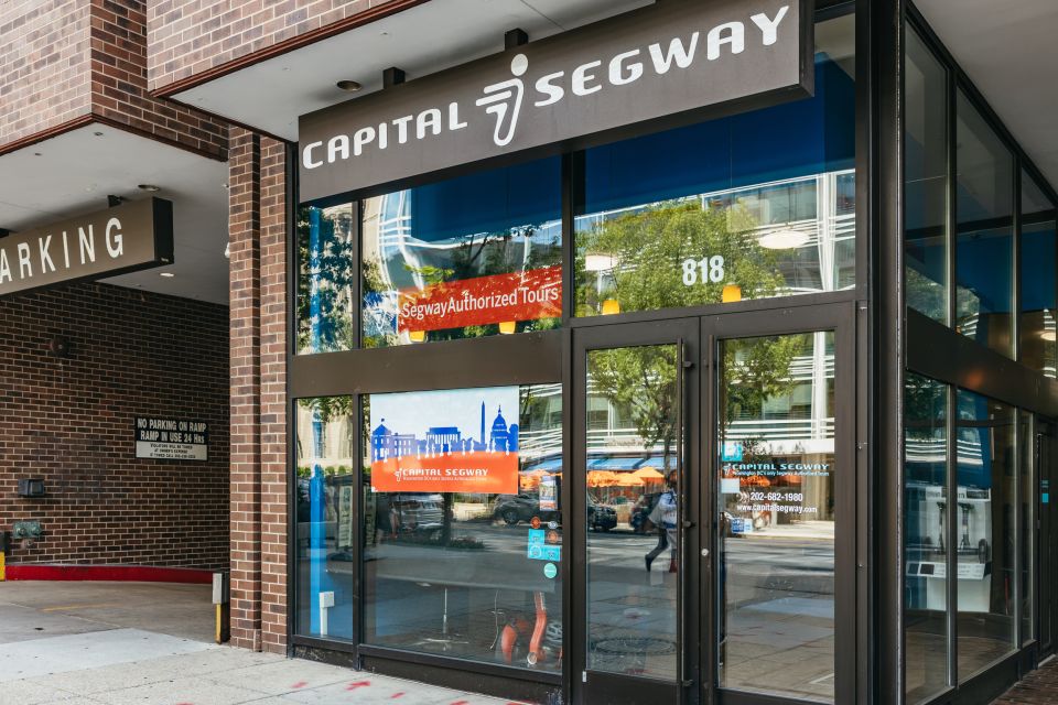 Washington DC: See the City Segway Tour - White House to Lafayette Square: starting with power and perspective
