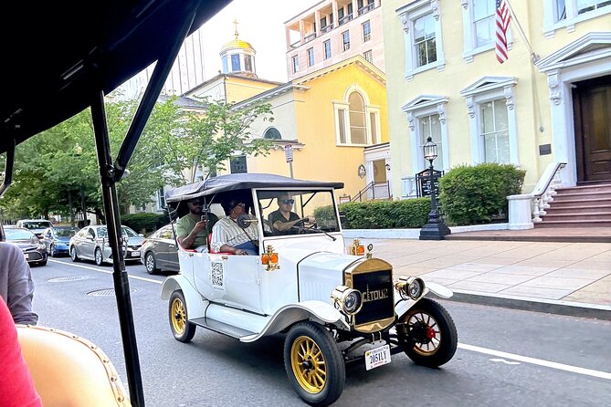 Washington DC Sightseeing Tour by Electric cart or Vintage Car - National Mall and the Washington Monument area: quick, iconic, and easy