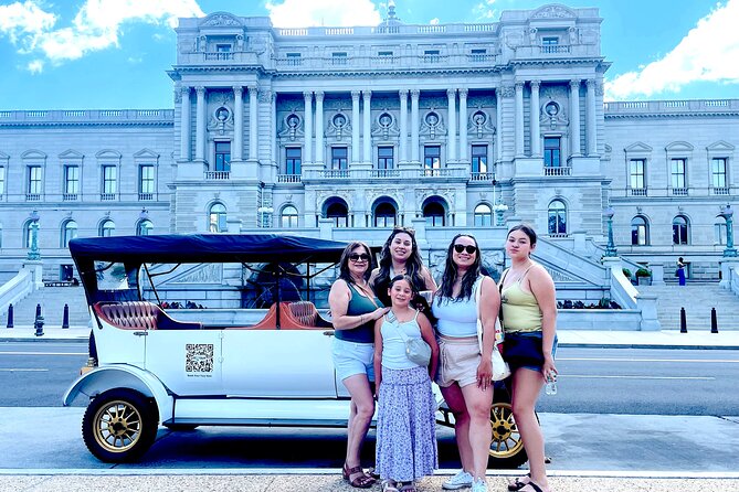 Washington DC Sightseeing Tour by Electric cart or Vintage Car - World War II Memorial and Martin Luther King, Jr. Memorial: the emotional center