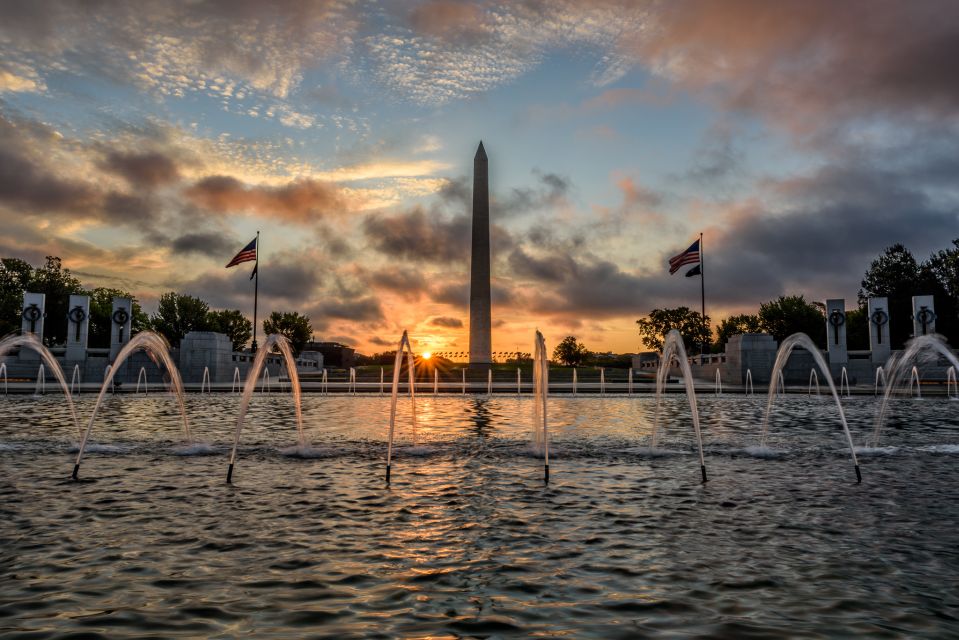 Washington DC: Small-Group 3-Hour Night Tour - Small-Group Feel: Easier Conversations, Less Waiting Around